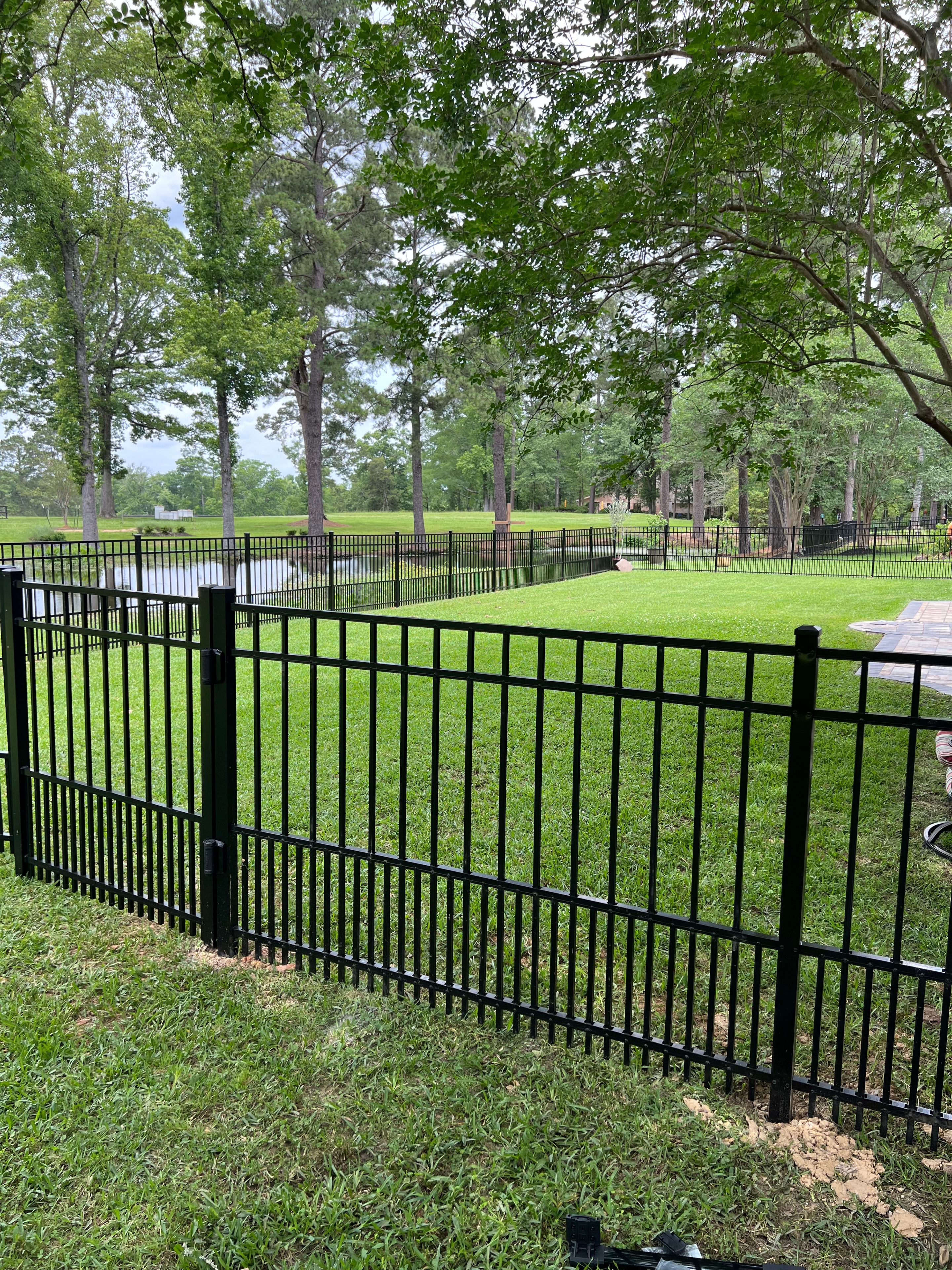 Rural farm fencing installation in Central Louisiana – Fortified Fence and Weld